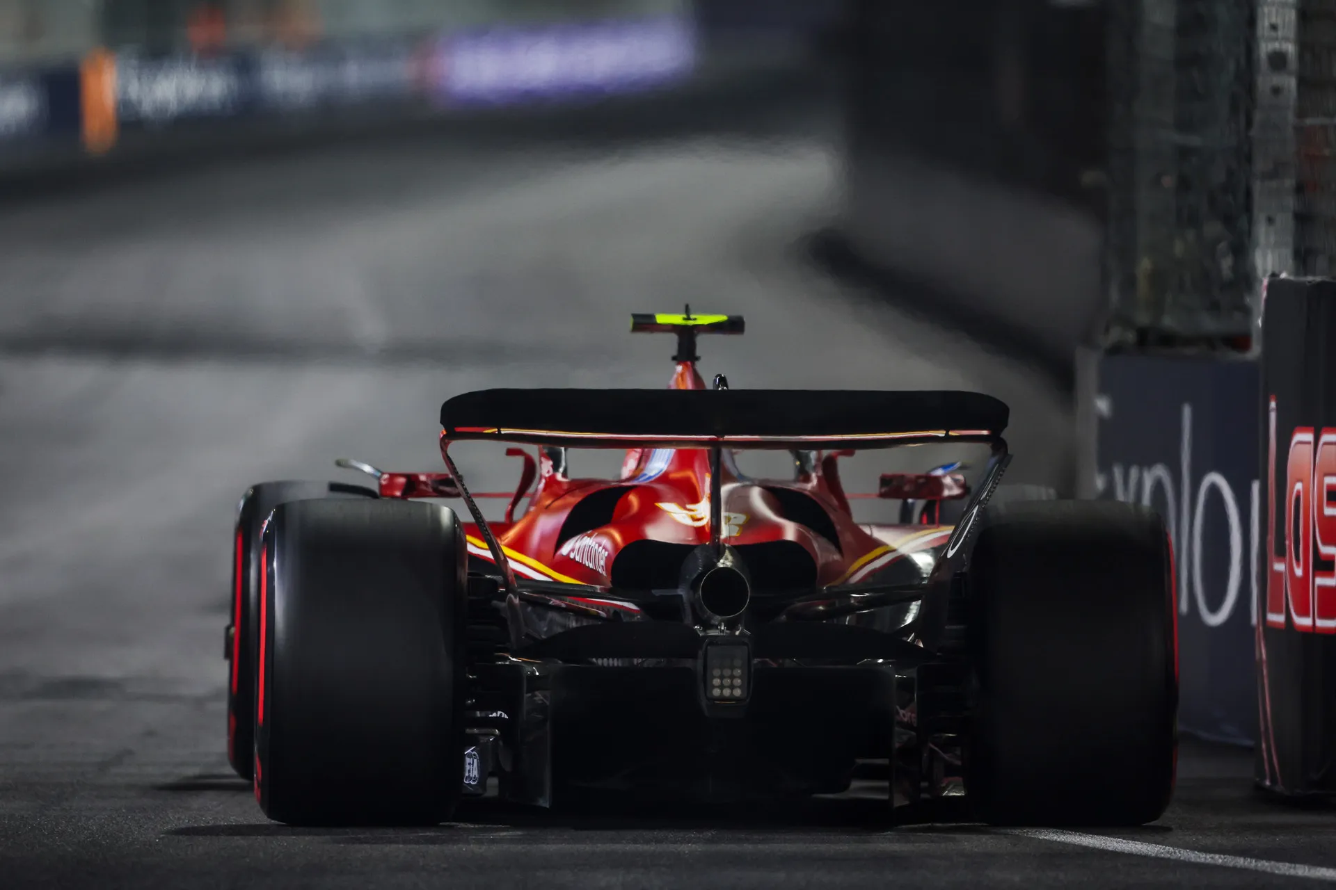 f1 las vegas gara strategia ferrari russell piastri leclerc sainz quali qualifiche gara gp vegas gomme pneumatici temperature freddo hard