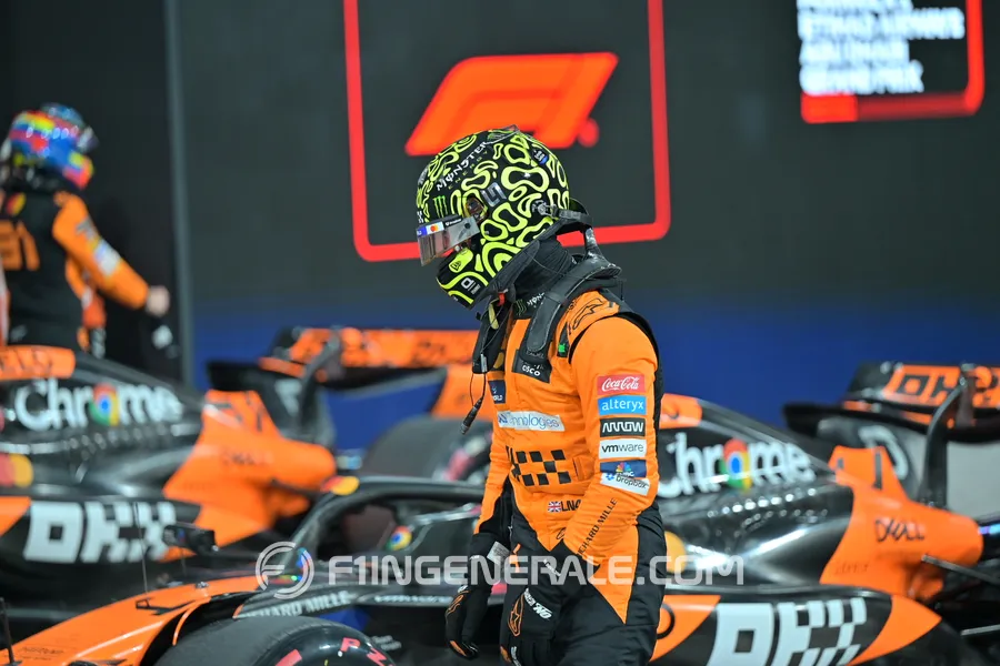 lando norris pole position mcalren gp abu dhabi 2024 f1 formula1 titolo costruttori