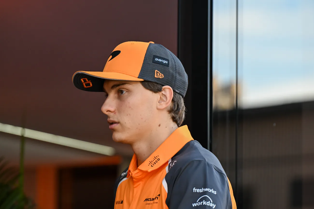 F1 | GP Qatar – Piastri non si arrende, è ancora il lotta per il titolo: “Aiutare Norris? La risposta è no.” Piastri Qatar titolo Ferrari Hamilton Leclerc Antonelli