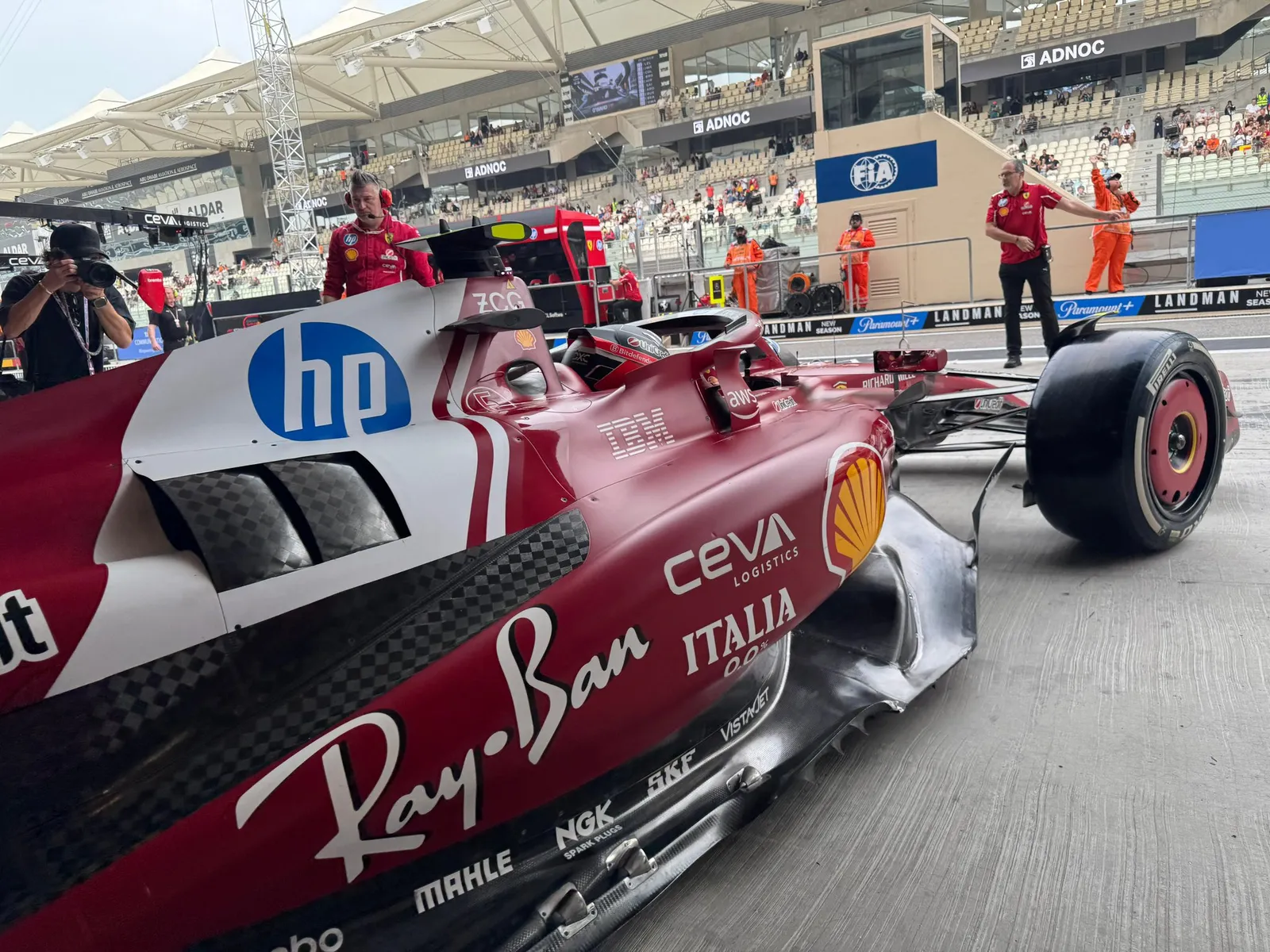 ferrari novità sterzo volante 2026 abu dhabi gp f1